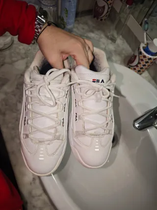 Botines Fila Blancos Talla 40