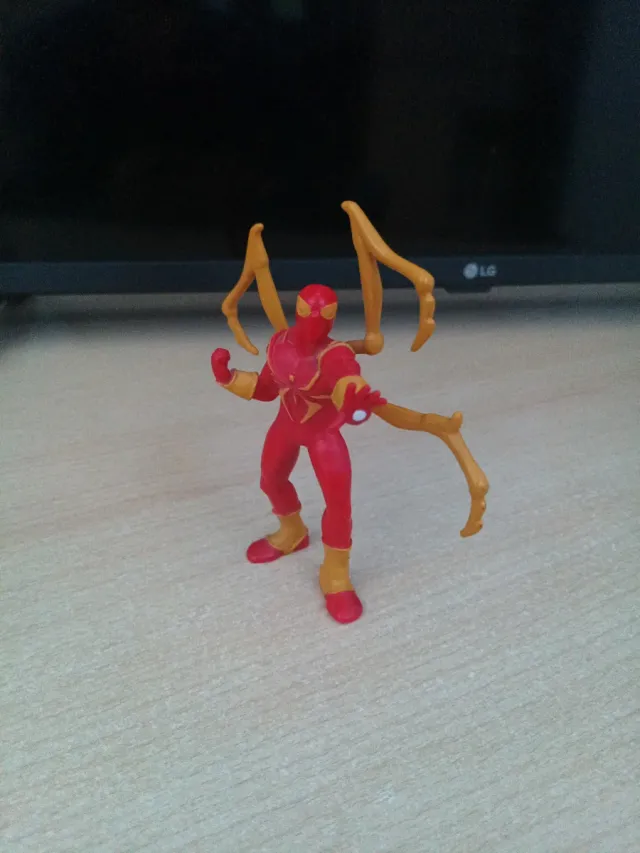Figura Marvel Iron Spider