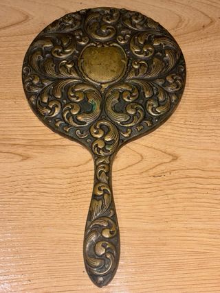 Espejo de tocador antiguo de metal o bronce