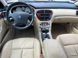 Peugeot 607 2005
