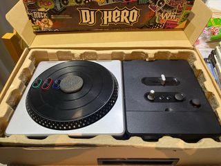 DJ Hero para Wii - Kit de Plato solo controladora