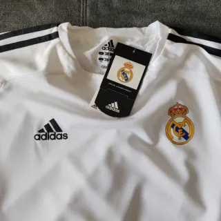 #camisola_real_madrid