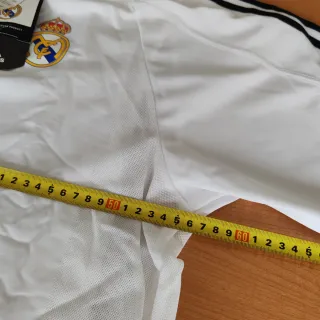 #camisola_real_madrid