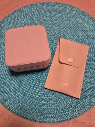 Lote de viaje joyero y neceser