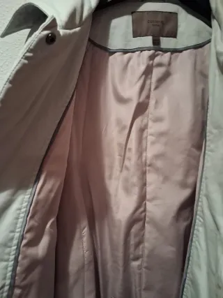 Gabardina corta beige