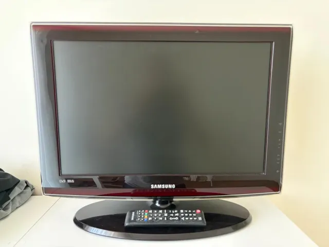TV Samsung 22 pulgadas