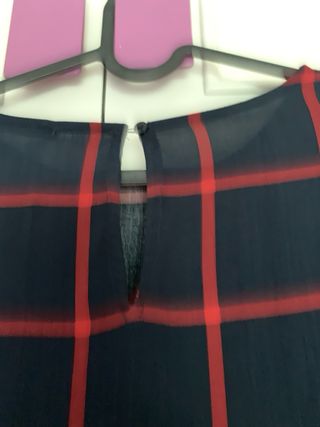 Blusa cuadros azul y rojo