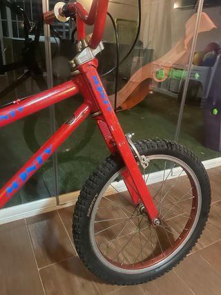 Bicicleta MONTY Roja Serie 2 T-19