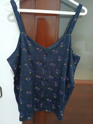Camiseta tirantes Kiabi floral azul Talla XL