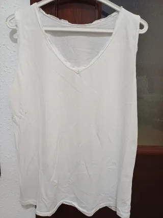 Camiseta tirantes Kiabi floral azul Talla XL