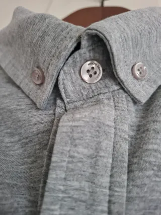 Camisa de hombre gris de Adolfo Domínguez