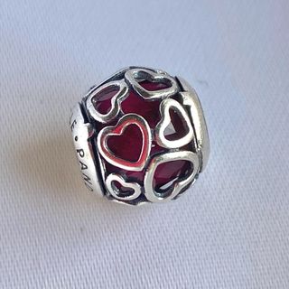 CHARM REDONDO CORAZONES