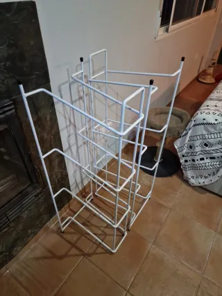 Botellero para garrafas de metal