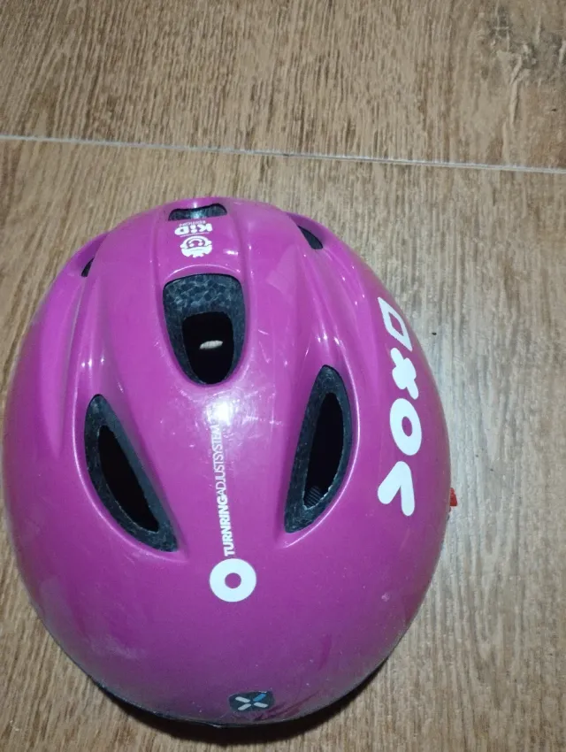 Casco de bici infantil rosa