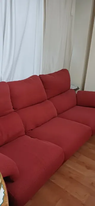 Sofá modular con puf