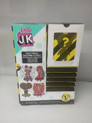 Muñeca LOL Surprise JK Queen Bee Serie 1