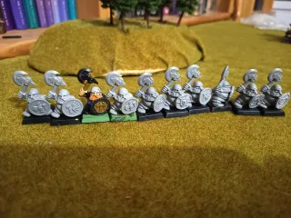 Regimiento Guerreros Enanos