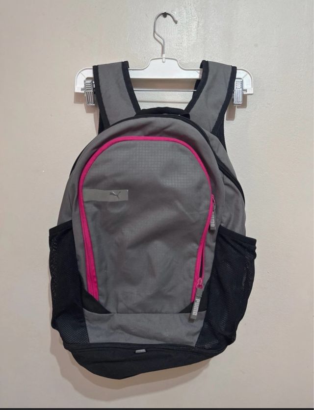 Mochila Puma Gris y Rosa