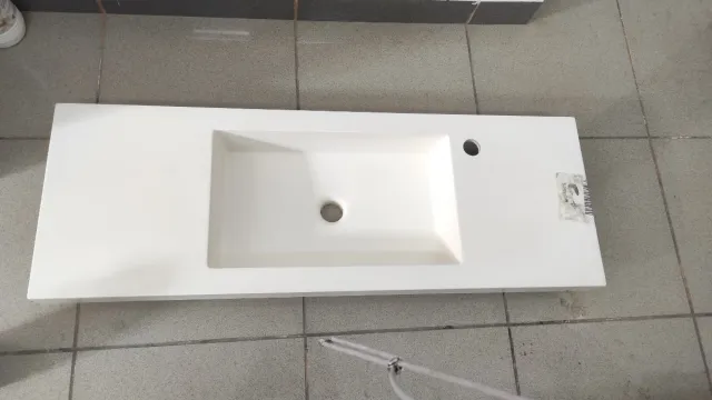 Lavabo de porcelana blanco