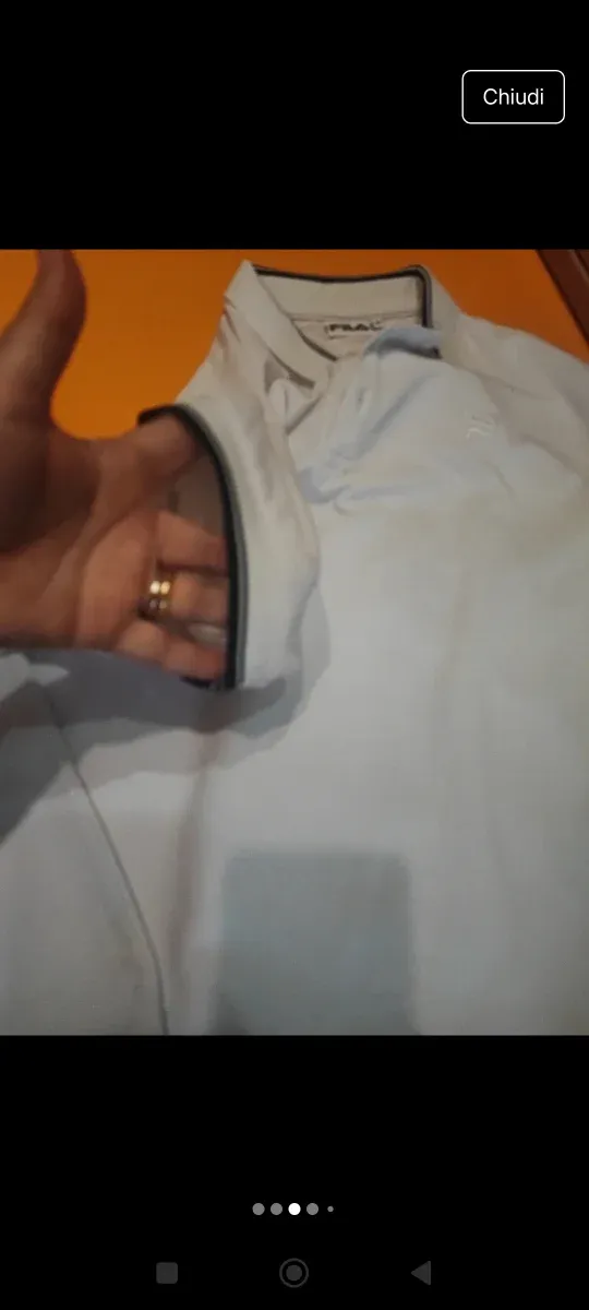 Completo uomo: polo bianco e jeans