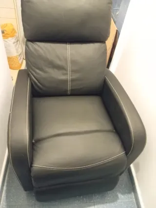 Butaca Lofthous Negra Cuero