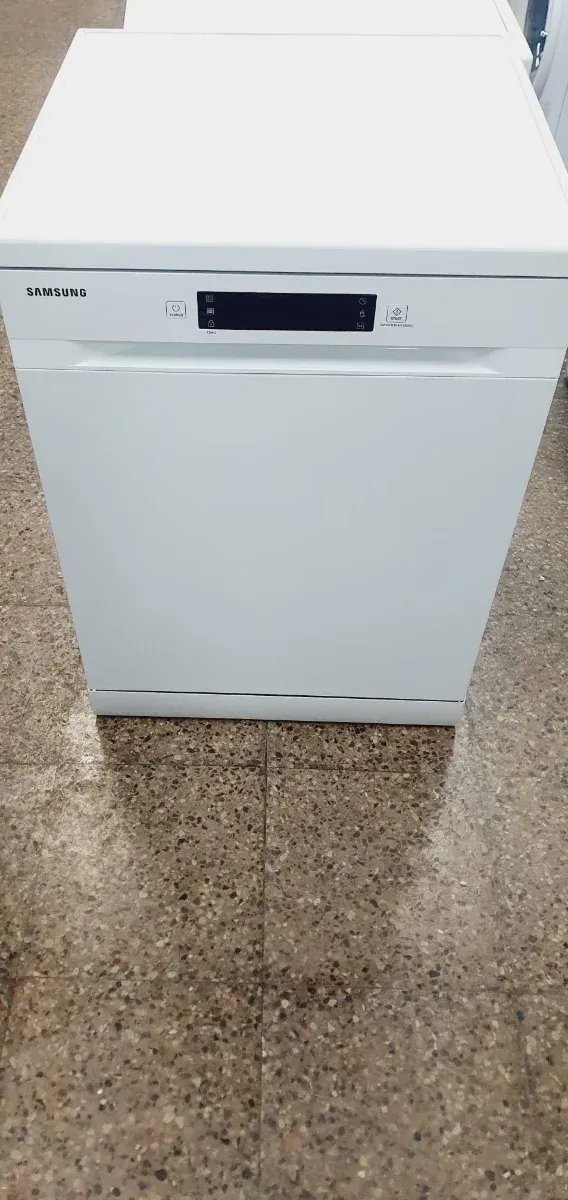 Lavavajillas Marca  Samsung Blanco