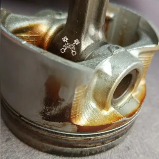 Reloj de Biela y Pistón (0085)