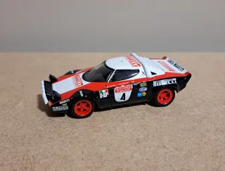 Miniatura Lancia Stratos Rally Pirelli