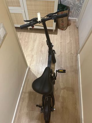 Bicicleta Eléctrica Plegable Negra