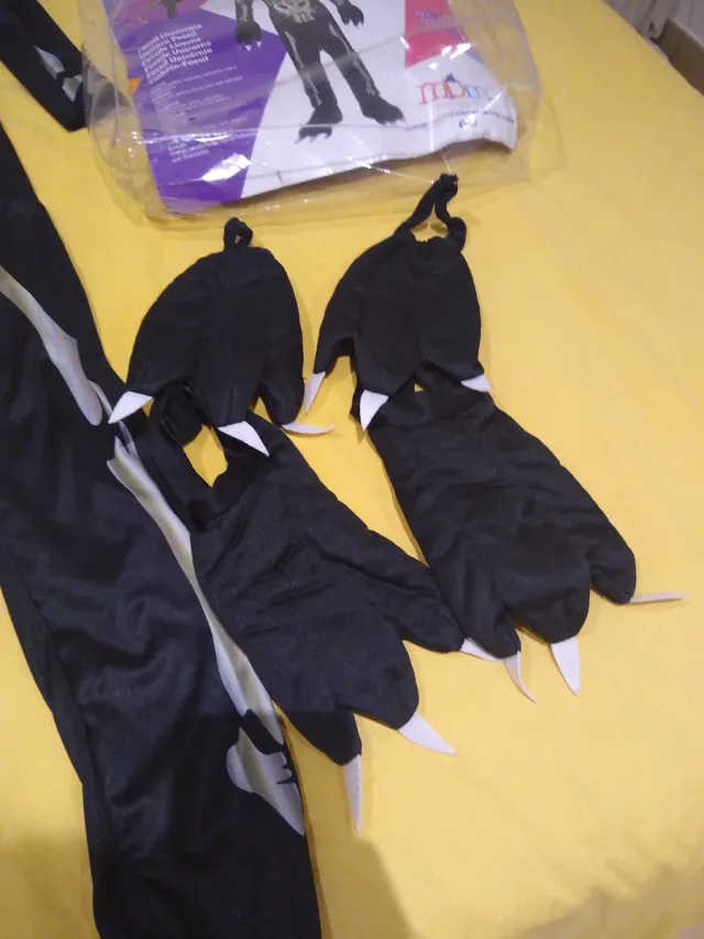 Disfraz esqueleto triceratops niño talla 7-9