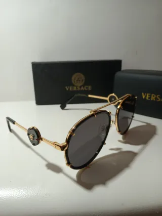 Gafas de Lujo  Doradas y Negras