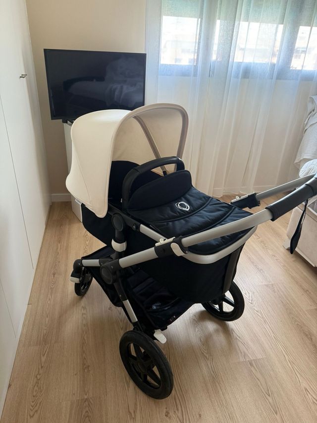 Carrito Bugaboo Fox 4 Negro/Crema