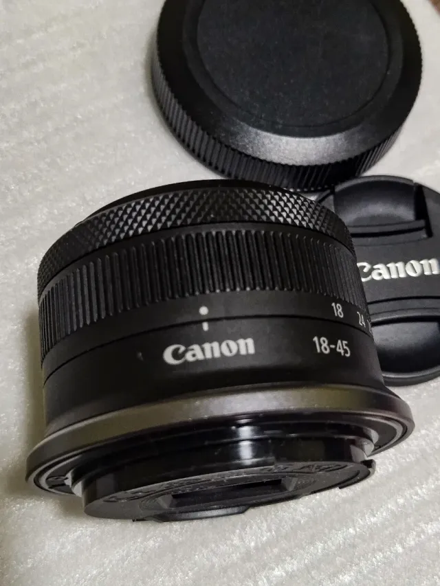 Objetivo Canon RF-S 18-45mm 4.5-6.3 IS STM Negro