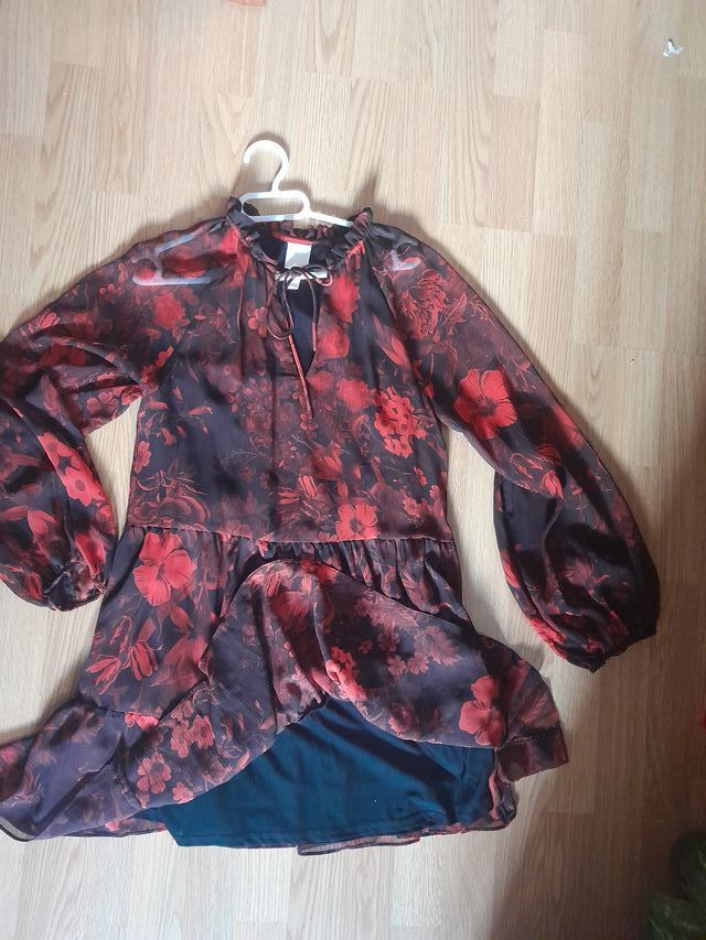 Vestido H&M gasa flores rojo S