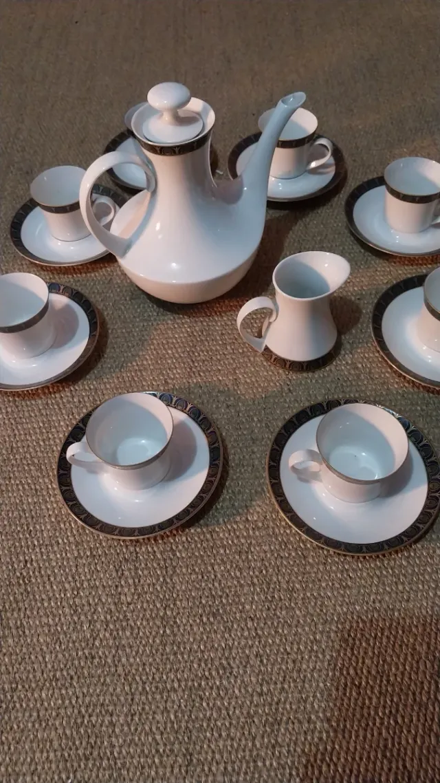 Juego de café Richard Ginori porcelana