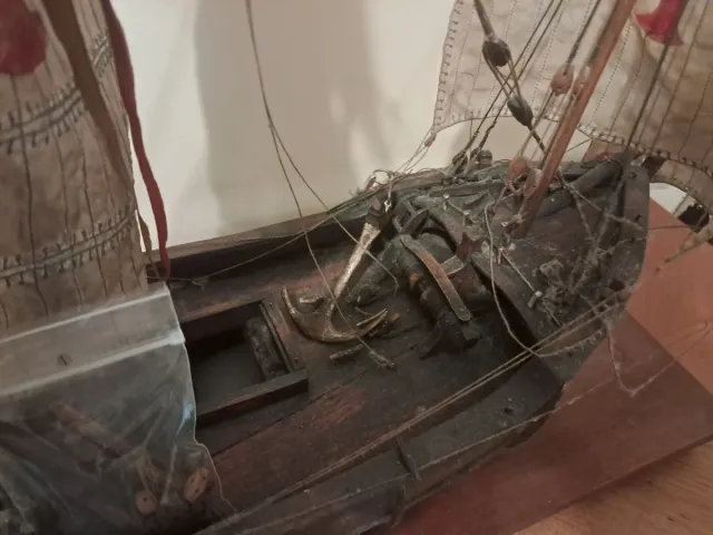 Réplica barco antiguo caravela Santa María 1951