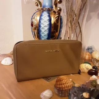 Billetera Gloria Ortiz Beige/Marrón