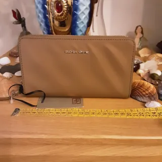 Billetera Gloria Ortiz Beige/Marrón