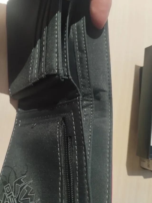 Cartera Havana Diesel con Coche Clásico