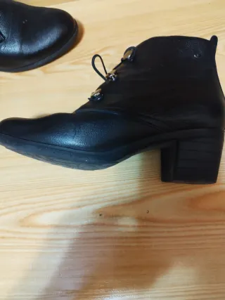 Botines negros piel , cómodosy suaves