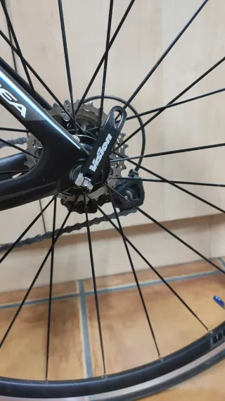 Bicicleta de carretera Orbea Avant M30S carbono