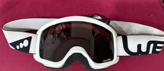 Máscara de esquí blanca seminueva