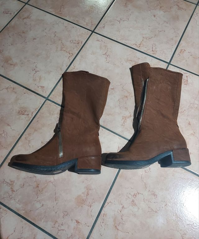 Stivali marroni numero 38