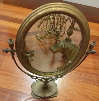 Lote Antigüedades Bronce: Toro, Radio, Reloj...