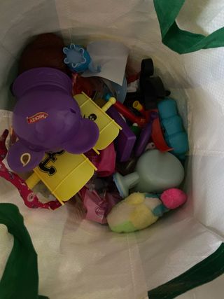 Bolsa de juguetes variados