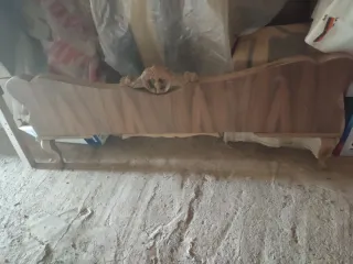 Cabecero de madera para cama