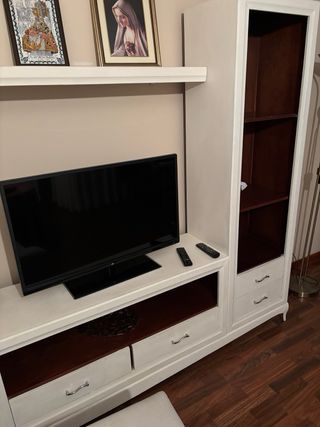 Mueble TV y Librería Blanco y Madera