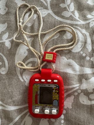 Videojuego portátil Hippo Teeth 1982 marca  VTech