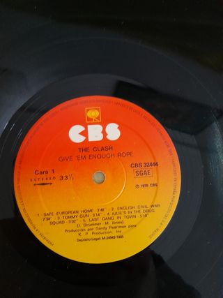 Vinilo The Clash - Give 'Em Enough Rope