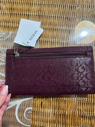 Cartera Guess